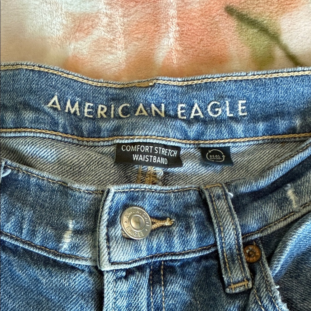 American Eagle Outfitters size 12 highest rise 90s boyfriend jeans - Picture 2 of 3